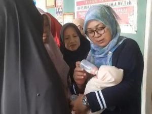 Dikira Tangisan Hantu, Warga Tuban Temukan Bayi di Teras Rumah
