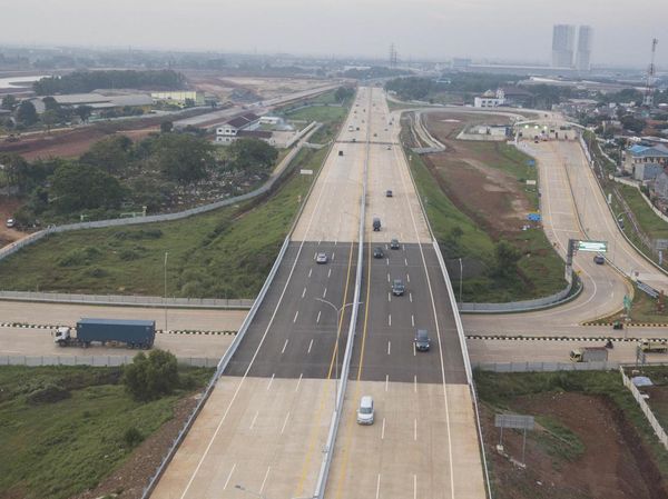 Foto Udara Tol Cimanggis-Cibitung Mulai Beroperasi