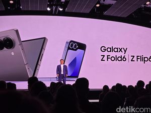 Mau Bikin HP Layar Lipat Murah, Samsung? Mau Bikin HP Layar Lipat Murah, Samsung?