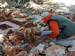 Cerita Pantarlih Coklit Warga di Selayar, Datangi Kuburan-Seberangi Lautan Cerita Pantarlih Coklit Warga di Selayar, Datangi Kuburan-Seberangi Lautan