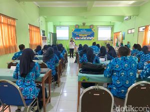 Polisi di Sidoarjo Bekali Guru soal Bahaya Pornografi-Bullying pada Siswa