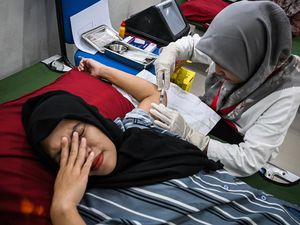 Pelayanan Safari KB Gratis di Kantor Kelurahan Bakti Jaya Tangsel Pelayanan Safari KB Gratis di Kantor Kelurahan Bakti Jaya Tangsel