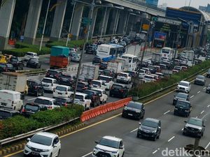 Simak! Ini Rincian Tarif Tol Dalam Kota yang Naik 22 September