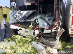 Cerita Gunawan Selamat dari Jepitan Bus dan Truk di Tol Cipularang