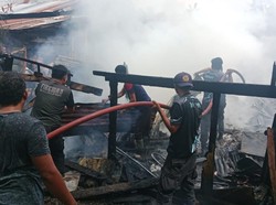 Rumah Warga di Bulukumba Terbakar, Motor Ikut Hangus Dilalap Api