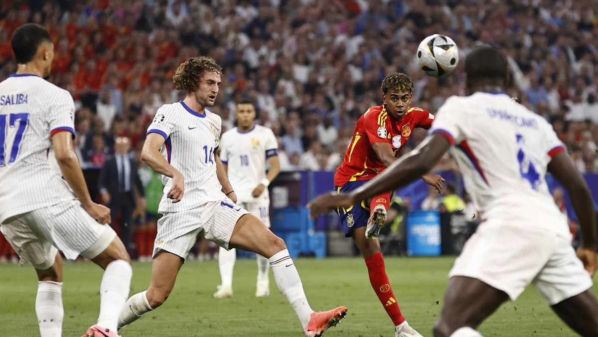 Gol spektakuler dari Lamine Yamal. (Foto: ANP via Getty Images/ANP)