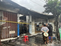 3 Kios di Denpasar Terbakar, Api Pertama Kali Diketahui Driver Ojol