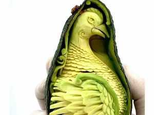 Wow! Ukiran Buah dan Sayur Karya Chef Ini Tampak Keren Wow! Ukiran Buah dan Sayur Karya Chef Ini Tampak Keren