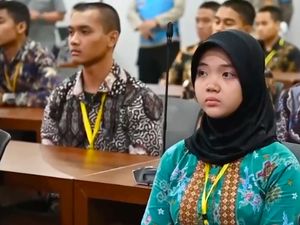 Anak Korban Bom Surabaya Lolos Rekrutmen Polri: Saya Lanjutkan Perjuangan Bapak Anak Korban Bom Surabaya Lolos Rekrutmen Polri: Saya Lanjutkan Perjuangan Bapak