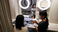Canggih! Robot AI di Korsel Bantu Pilih Kosmetik Sesuai Kebutuhan Kulit