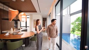 Dapur Rumah Baru Thariq Halilintar dan Aaliyah Menghadap Kolam Renang