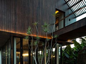 Vila di Bali Mendunia Berkat Material Daur Ulang dan Pertahankan Struktur Bangunan Lama Vila di Bali Mendunia Berkat Material Daur Ulang dan Pertahankan Struktur Bangunan Lama