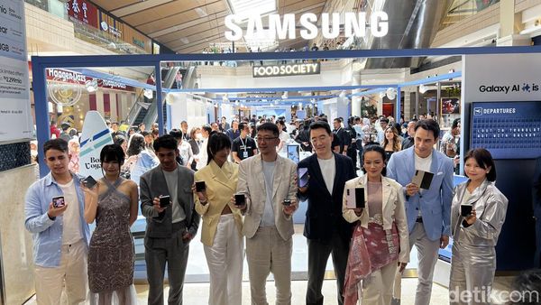 Aksi Anya Geraldine Sampai Reza Rahadian di Samsung Galaxy Experience Space