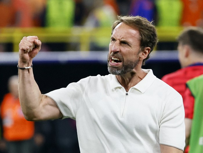 Gareth Southgate Soccer Football - Euro 2024 - Semi Final - Netherlands v England - Dortmund BVB Stadion, Dortmund, Germany - July 10, 2024 England manager Gareth Southgate celebrates after the match REUTERS/Wolfgang Rattay