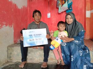 Sahabat Baik Bantu Hani Beli Bola Mata Palsu hingga Berkurban