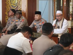 Anggota Polres Pasuruan Rutin Dibina Rohani-Mental agar Prima Layani Warga