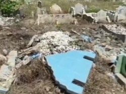Heboh Puluhan Makam di Madina diduga Dirusak, Polisi Selidiki