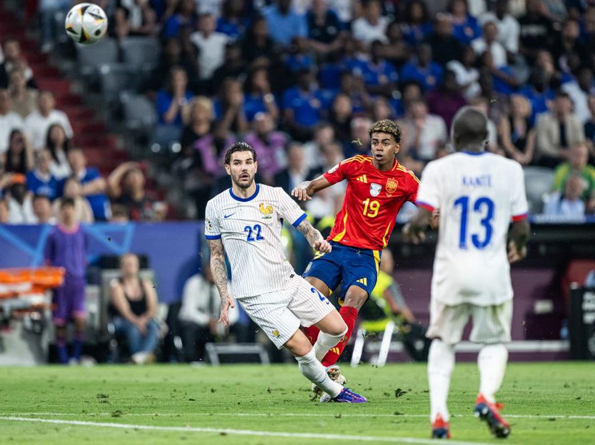 Prancis vs Spanyol diharapkan menjadi semifinal Piala Dunia 2026 yang menarik. (Foto: Markus Gilliar - GES Sportfoto/Getty Images)