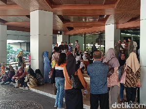 Ortu Siswa Pengguna Piagam Palsu PPDB SMA Jateng Buka Suara Ortu Siswa Pengguna Piagam Palsu PPDB SMA Jateng Buka Suara