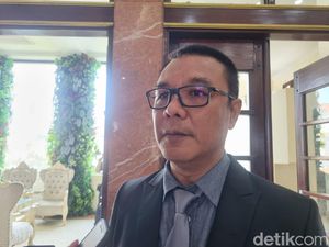 Kata Pemkot Surabaya Soal Viral Pencuri Berseragam Satgas Dinas Cipta Karya Kata Pemkot Surabaya Soal Viral Pencuri Berseragam Satgas Dinas Cipta Karya
