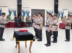 Kapolda Kepri Lantik 2 Kapolres dan 3 PJU yang Baru
