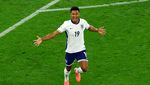 Diiincar MU, Sebagus Apa Ollie Watkins?