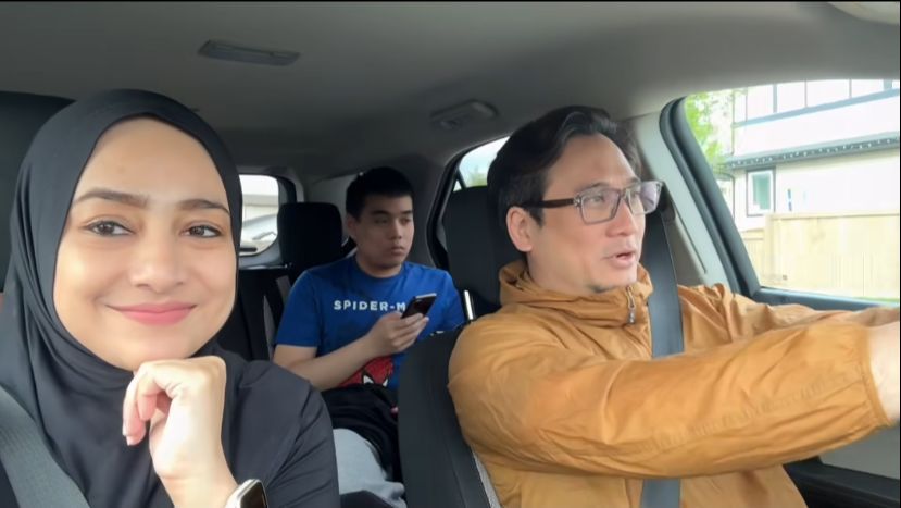 Tengku Firmansyah dan Cindy Fatikasari