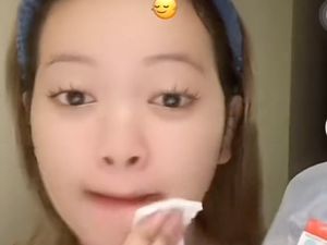 Viral Tren Cairan Infus Dijadikan Toner Atasi Jerawat, Begini Kata Dokter Viral Tren Cairan Infus Dijadikan Toner Atasi Jerawat, Begini Kata Dokter