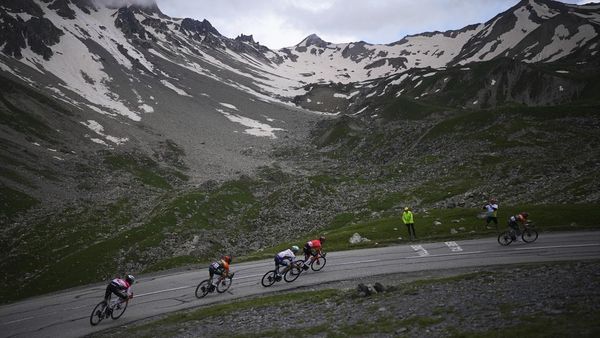 Bingkai Sepekan: Menikmati Balapan dan Indahnya Jalur Tour de France