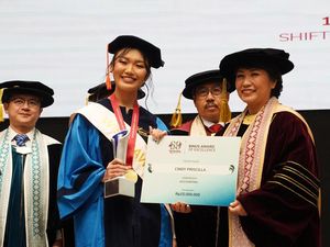 BINUS University Cetak SDM Unggul Lewat Pendidikan Berkualitas-Beasiswa BINUS University Cetak SDM Unggul Lewat Pendidikan Berkualitas-Beasiswa