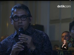 Kisah Menyentuh di Balik Lagu Sorga Dunia Gubahan Hoegeng