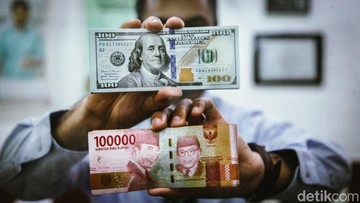 Dolar AS Akhir Pekan Berada di Zona Merah