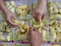 Usai Menyantap Durian, Hindari Konsumsi Makanan Ini!