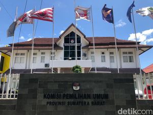 Ada 13 Sengketa Pilkada Sumbar, Hanya Pasaman dan Pasaman Barat Lanjut di MK Ada 13 Sengketa Pilkada Sumbar, Hanya Pasaman dan Pasaman Barat Lanjut di MK