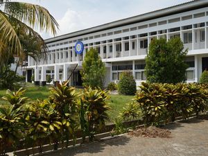 Ini 2 Kampus Terbaik Bidang Farmasi di Indonesia Versi QS WUR by Subject 2025 Ini 2 Kampus Terbaik Bidang Farmasi di Indonesia Versi QS WUR by Subject 2025