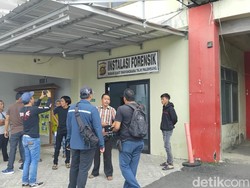 Yundi Jasad Tanpa Busana Alami 4 Luka Tusuk, Baru 7 Bulan Tinggal di TKP