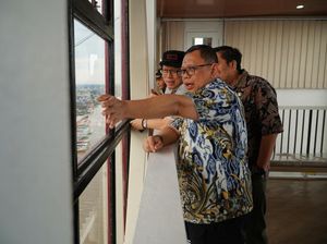 Perbaikan Tower Jembatan Ampera Dikebut, Ditarget Selesai Akhir Desember Perbaikan Tower Jembatan Ampera Dikebut, Ditarget Selesai Akhir Desember