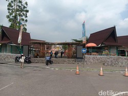 Nggak Cuma Warung, Rest Area Gunung Mas juga Punya Tempat Ini