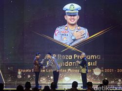 Di Hadapan Kapolri, AKP Reza Cerita Densanak Tuli Bentuk Kehadiran Polri Di Hadapan Kapolri, AKP Reza Cerita Densanak Tuli Bentuk Kehadiran Polri