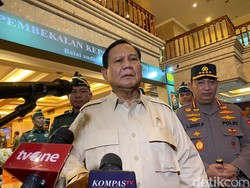 Prabowo Jadi Penentu Nasib Gaji PNS 2025