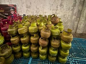 Galungan, Pertamina Tambah Pasokan LPG 3 Kg 132.720 Tabung Galungan, Pertamina Tambah Pasokan LPG 3 Kg 132.720 Tabung
