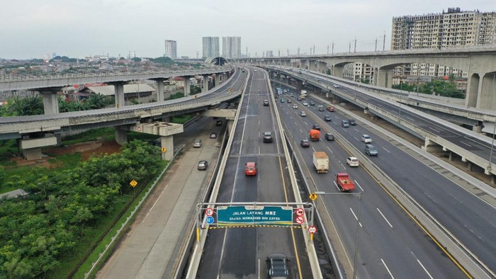 Tol layang MBZ