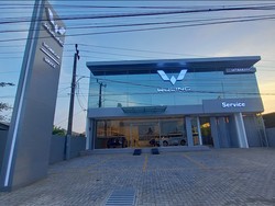 Wuling Resmikan Dealer Baru di Indramayu