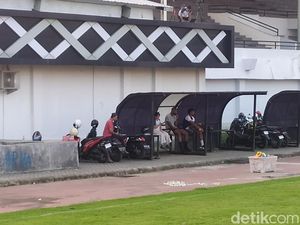 Yuran-Aloisio Tak Ikut Latihan PSM Makassar, Cuma Nonton di Pinggir Lapangan