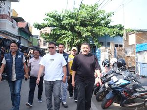 Appi Bareng Ketua Demokrat Makassar Temui Warga di Paotere, Sinyal Koalisi? Appi Bareng Ketua Demokrat Makassar Temui Warga di Paotere, Sinyal Koalisi?