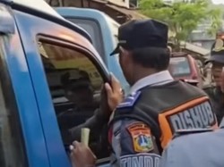 Bikin Macet, Angkot Ngetem di Pasar Lenteng Agung Ditertibkan Dishub DKI