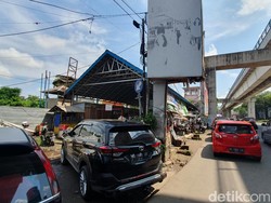Senja Kala Pasar Cinde: Pernah Jadi Cagar Budaya, Kini Tersisa Rangka Baja