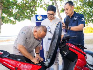 Bus dan Motor Listrik Jadi Kendaraan Operasional di Kawasan Wisata