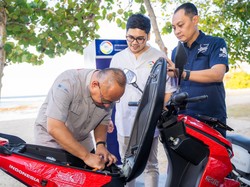 Bus dan Motor Listrik Jadi Kendaraan Operasional di Kawasan Wisata