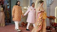 5 Gaya Anant Ambani Pakai Sneakers Rp 40 Jutaan di Pernikahan Rp 9,7 Triliun